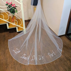 Embroidered Wedding Veil: Personalized Beaded Tulle Veil, Custom Monogram