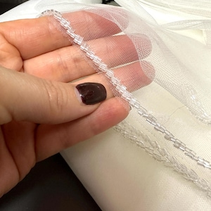 Wedding veil for bride embroidered with beads, comb as a GIFT, 1 or 2-tier veil, Veil with beaded border, Cathedral veil, Schleyer, velo