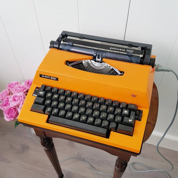 Vintage Typewriter ADLER Gabriele 2000, Orange Electric Typewriter-Made In Western Germany For Holland, Portable Typewriter