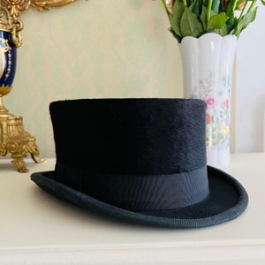 Silk Black Top Hat with Original Box – Classic Formalwear, Vintage 1950s Accessory