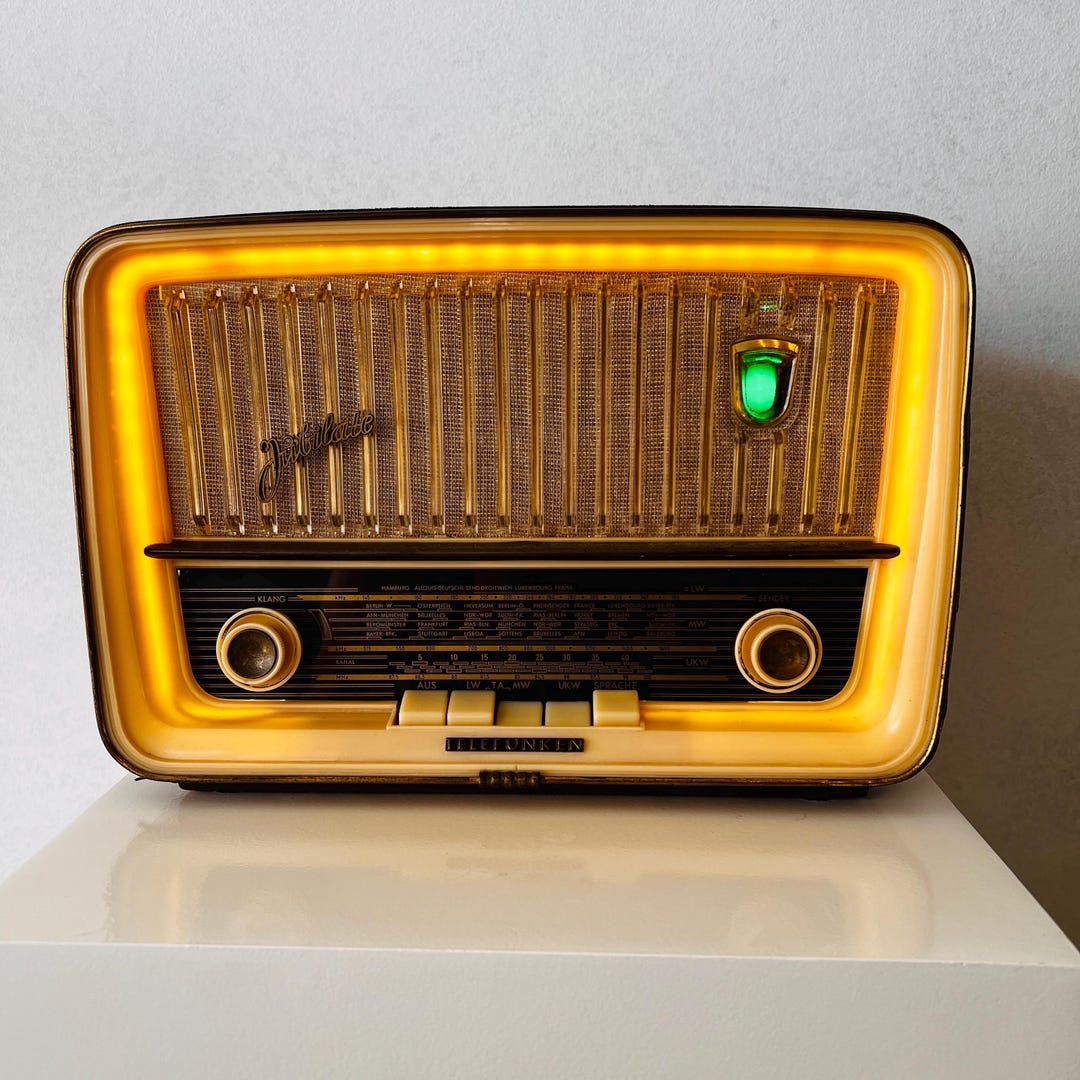 Telefunken Jubilate 8 Tube Radio avec Bluetooth - Boîtier en bois du ...