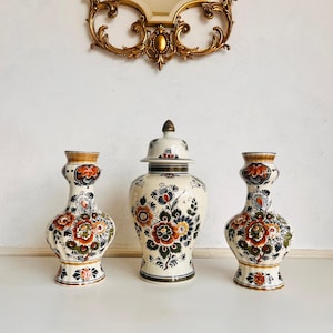 Delft Polychrome Ginger Jar – Hand Painted Ceramic Urn, Dutch Lidded Vase