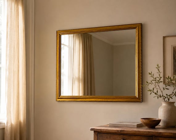 Vintage Wand Goldener Spiegel mit abgeschrägten Kanten, Wandbehang, Innenausstattung