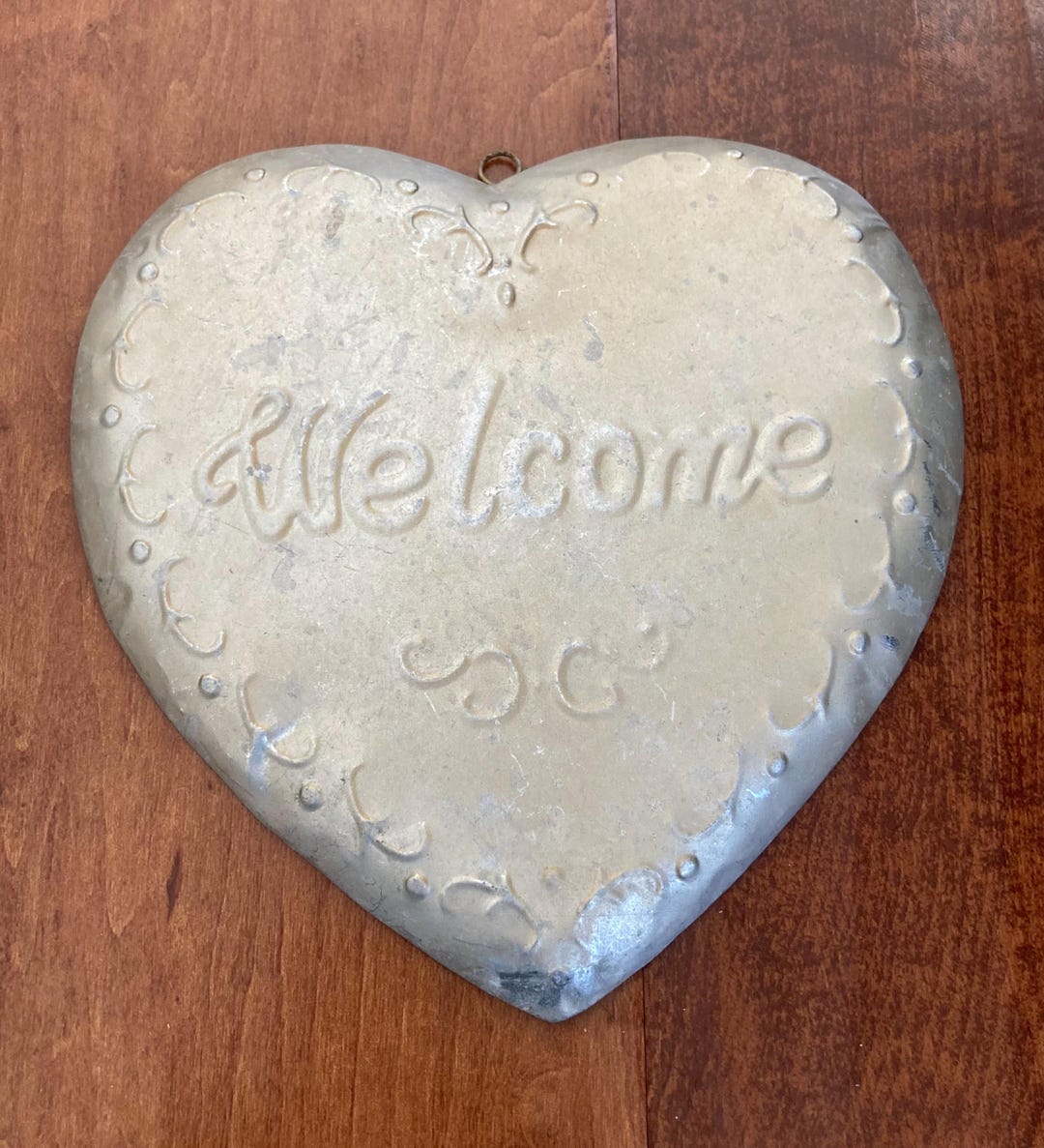 Vintage Metal Heart Shaped Welcome Sign - Wall Hanging - Etsy