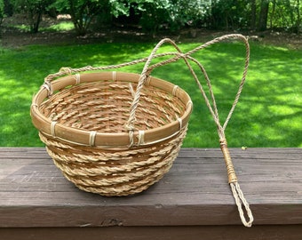 Panier suspendu vintage en rotin et jute - Rangement ou jardinière