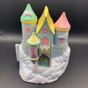 Vintage 1994 Trendmaster Castle in the Clouds