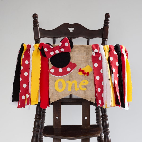 Highchair banner 1st birthday, Minnie mouse 1st birthday decoration, Minnie mouse decoration black and red, 1st birthday decoration girl.