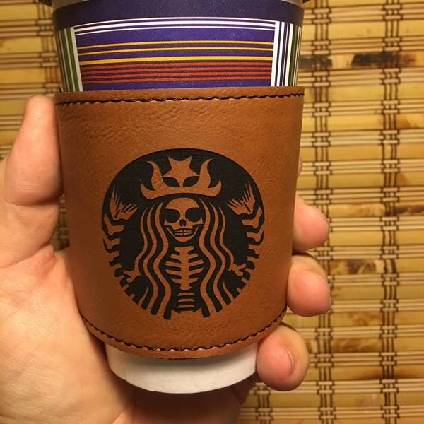Personalisierte lasergravierte wiederverwendbare Kaffeetasse Hülle - Rawhide Farbe