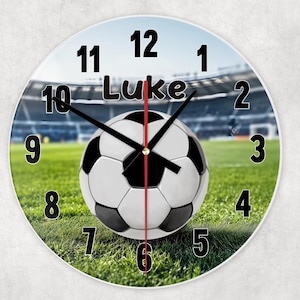 Orologio da calcio. Grande orologio in legno, orologio da parete, regali di calcio, insolito regalo di compleanno per bambini, regalo di Natale, elegante, personalizzato per bambini