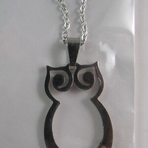 NEW &quot;OWL&quot; necklace on delicate Stainless steel silver chain