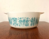 Vintage Pyrex Butterprint Turquoise Cinderella Round Casserole 472