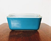Vintage Pyrex Turquoise Refrigerator Dish 502 with Lid