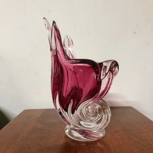 Vintage Egerman Crystal Art Glass Pink Cranberry Centerpiece Cornucopia Horn of Plenty Vase image 2