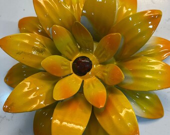 Flower, Metal Yellow Daisy, 6.25”