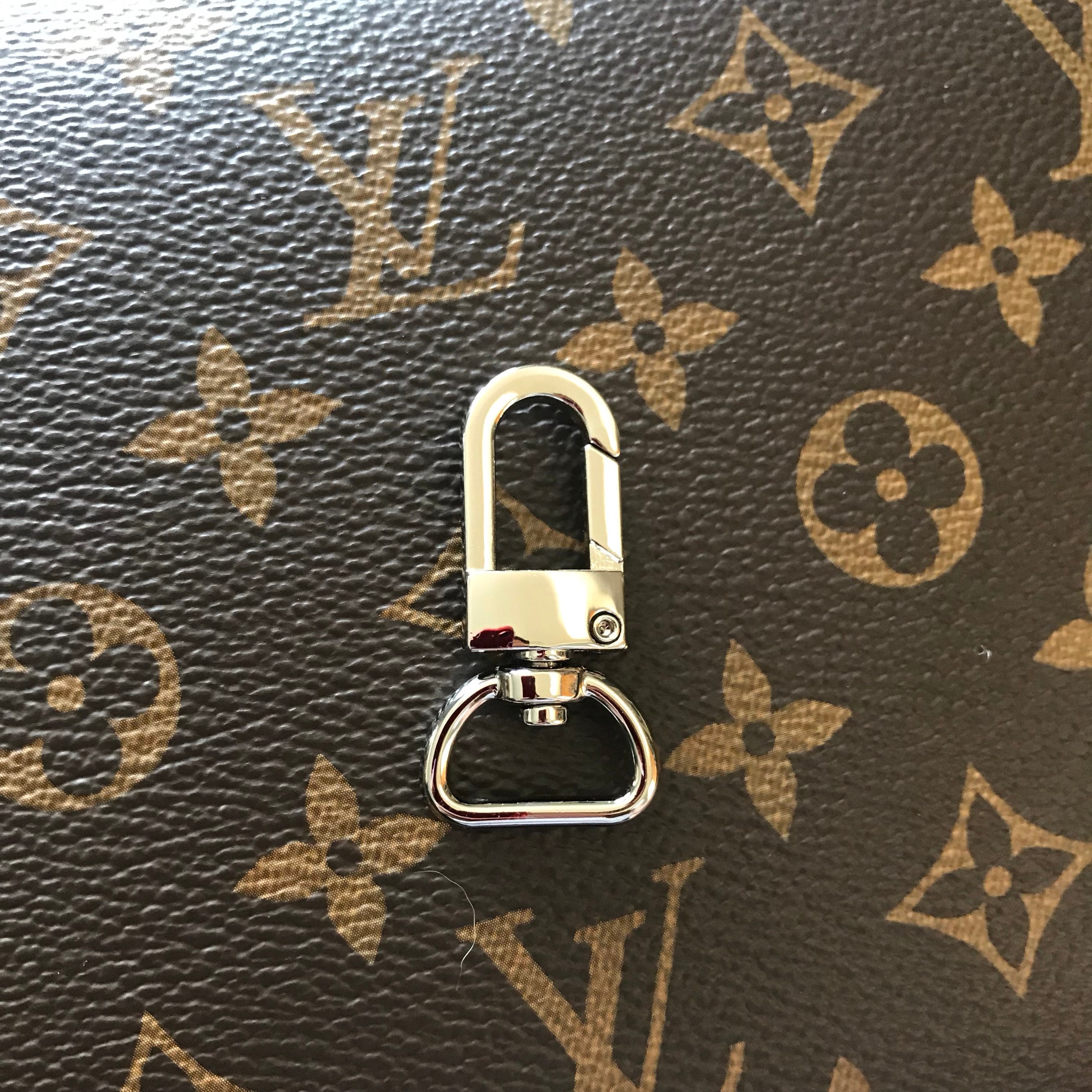 Louis Vuitton Padlock And Key Set - Silver Tech & Travel, Decor &  Accessories - LOU817434