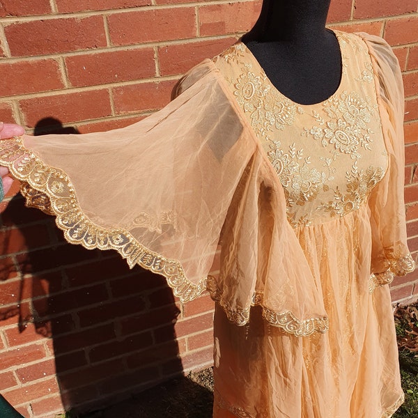 Vintage 50s 60s Princess Peach Chiffon and Lace Gown || Dreamy Butterfly Sleeve Evening Dress || Size S