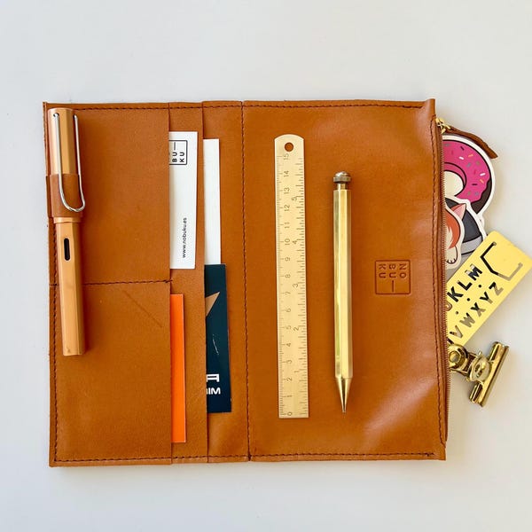 Cartera para cuaderno de viaje de cuero marrón de grano completo - Tamaño estándar