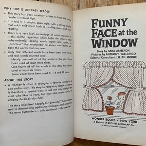 Funny Face at the Window, Sara Asheron, pictures by Anthony Tallarico, Wonder Books Easy Reader, hardcover, 1970, vintage childrens book image 2