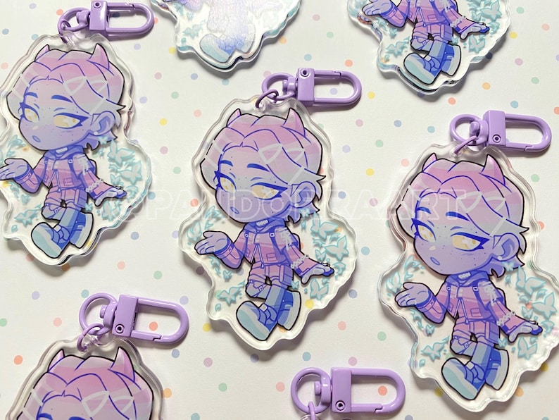 Clove Butterflies | Acrylic Charm, Keychain, Gun Buddy zdjęcie 3
