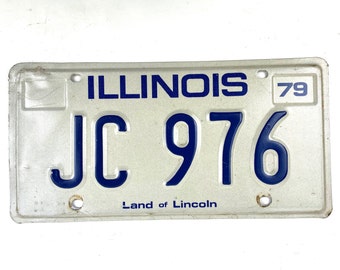 Illinois 1979 Vintage License Plate for Rustic Decor, Collections or Arts and Crafts Projects