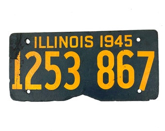 Vintage License Plate 1945 Illinois Made of Fiberboard Due to WWII -- Yes, it is a Genuine License Plate