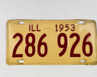 Illinois 1953 Vintage License Plate for Rustic Decor, Collections or Arts and Crafts Projects