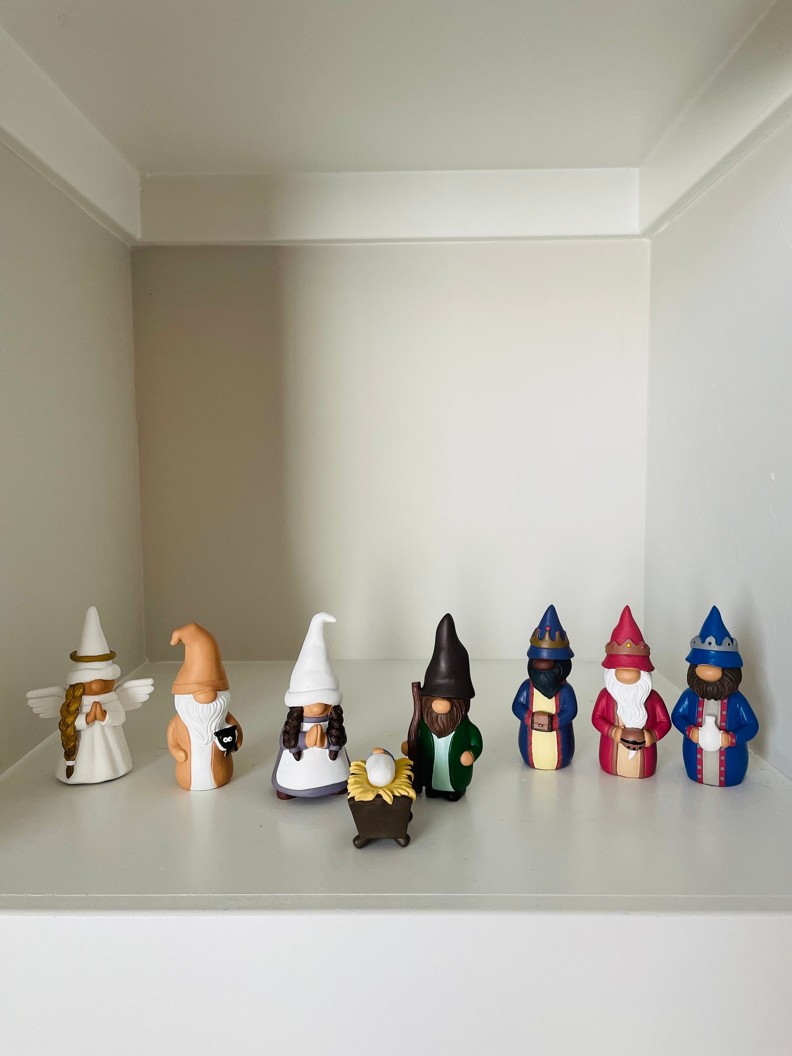 Madanar Gnome Nativity Christmas Scene Decoration 4 Inch Resin Etsy