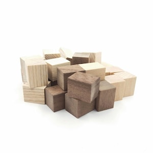 Holzrechtecke 2 cm x 2 cm x 2,5 cm 10er-Set, Rechteck aus Massivholz, rechteckiges Bastelholz, rechteckige Holzblöcke