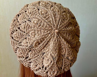 Berretto estivo beige in cotone, berretto classico francese lavorato a maglia, berretto estivo, cappello in cotone con pizzo floreale, berretto estivo casual all'uncinetto