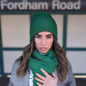 Handwoven Baby Alpaca Scarf: Solid Color Luxury Shawl from Peru