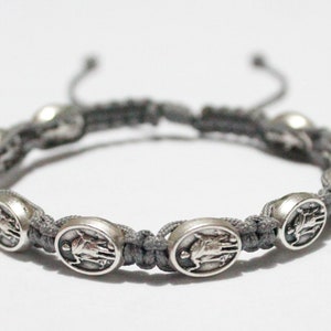 St. Expeditus Armband Oval Metal Medal, Saint Expeditus, Saint Expeditus Armband, St. Expeditus, Saint Expedite, Espedito, San Expedito
