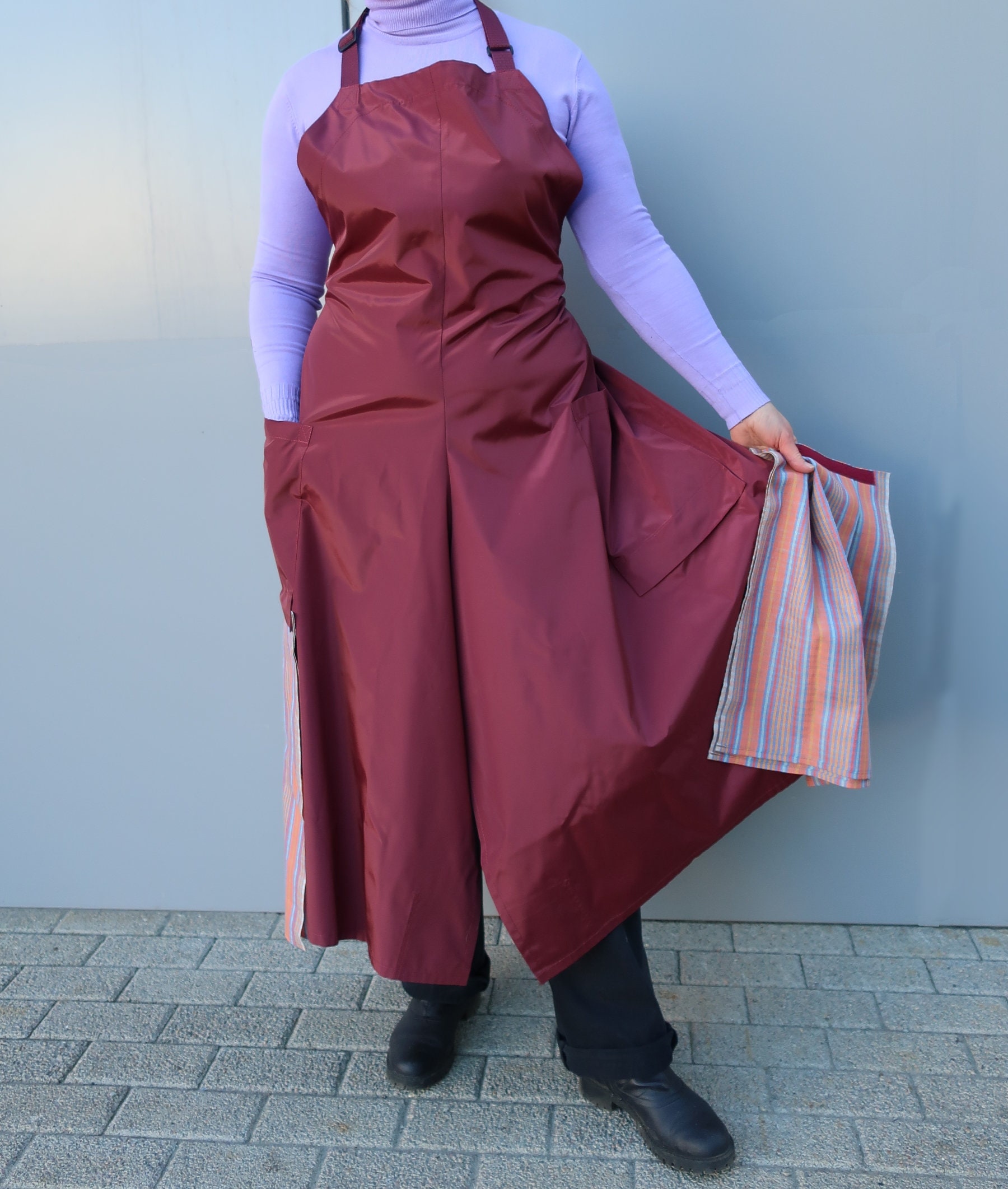 Waterproof pottery apron. Split leg potters apron. Ceramic Etsy