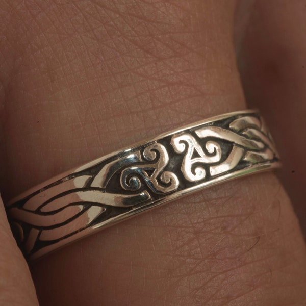 Solid Triple Spiral Silver Ring|Celtic Band|Triskele Ring|Unisex Ring|