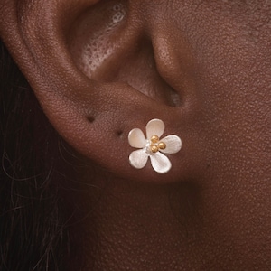 Little Flower Stud Earrings in Sterling Silver and 18ct Gold image 1