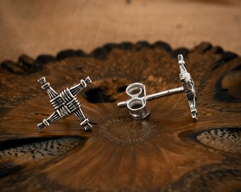 St Brigid&#39;s Cross Silver Stud Earrings (pair)