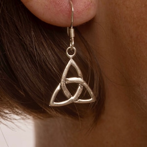Silver Triquetra Celtic Trinity Knot Earrings