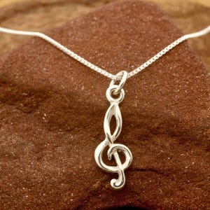 Solsleutel muzieknoothanger in sterlingzilver | Muzieknoot ketting