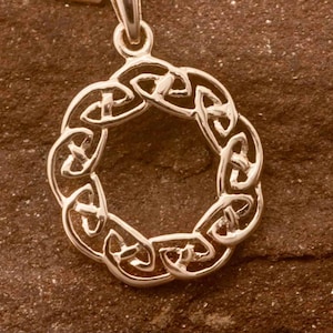 Open Round Celtic Knot Rose Gold Pendant