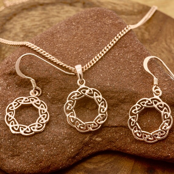 Round Celtic Knot Rose Gold Jewellery 