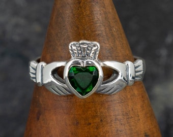 Sterling Silver Irish Love Claddagh Ring with Green Stone