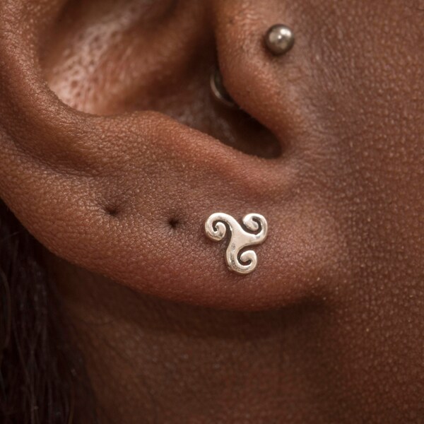 Sterling Silver Triple Spiral Stud Earring