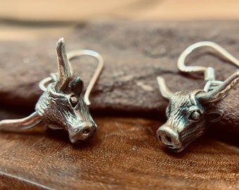 Heilan' Coo Earrings|Highland Cow Scottish Jewellery|Dangle Drop Earrings