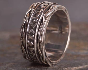 Viking Rune Spinner Ring | Celtic Fridget Ring