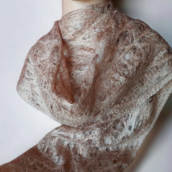 Echarpe beige ajourée, Nunofelted Scarf