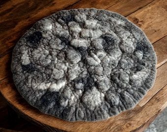 Gray Felted Seat Cushion, Rustic Felt Mat d=40 cm