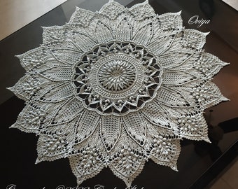 Oviya - PATTERN for a textured doily