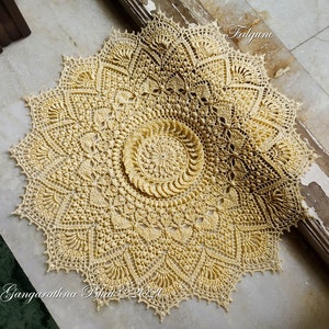 Falguni - PATTERN for a textured crochet doily