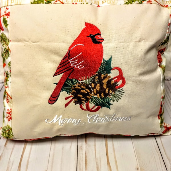 クリスマスカーディナル***これは機械刺繍デザインです
