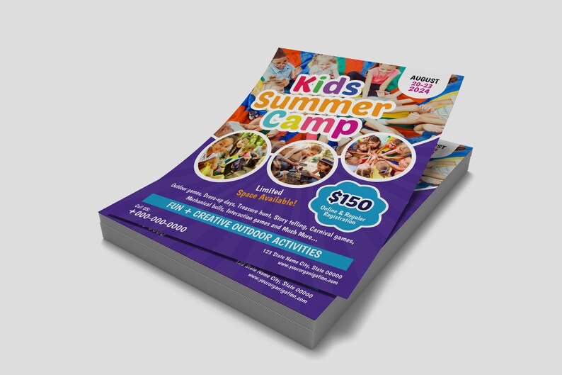 Op de afbeelding: Paarse flyer met de titel "Kids Summer Camp" en afbeeldingen van kinderen die deelnemen aan buitenactiviteiten. De flyer bevat details over het kamp, inclusief data, prijs en contactgegevens.