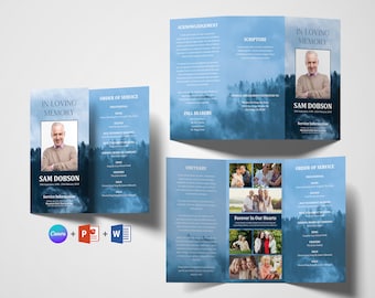Op de afbeelding: Een blauwe en witte sjabloon voor een begrafenisprogramma met een mistige bosachtergrond. Het programma bevat secties voor erkenning, schriftlezing, dragers van de kist, overlijdensbericht, volgorde van de dienst en een fotocollage. De tekst "In liefdevolle herinnering" en "Voor altijd in onze harten" is inbegrepen.